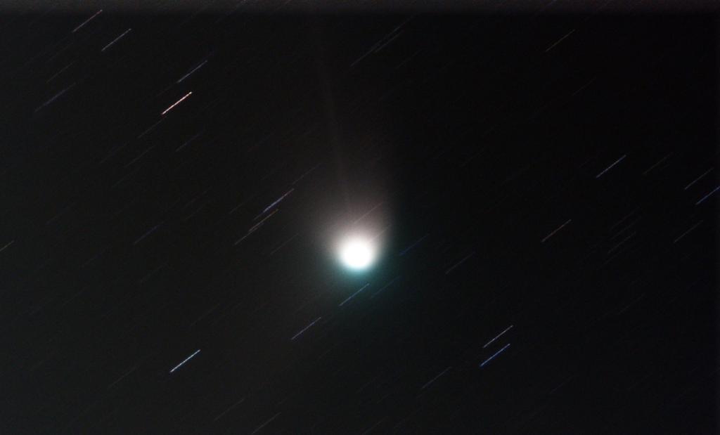 Comet C/2022 E3 (ZTF), 80 x 15 seconds. Stacked with ASTAP, edited in GIMP. Captured 01/27/2023