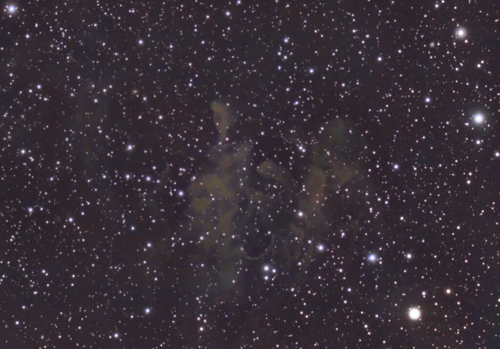 LBN 762, The Drunken Dragon Nebula.  140 x 180 seconds stacked and processed in Siril.