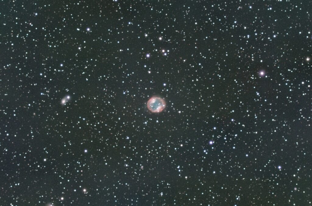 Head Phone Nebula processed after applying synthetic flat